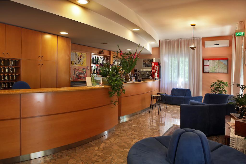 Albergo Centopini Gemmano Exterior foto